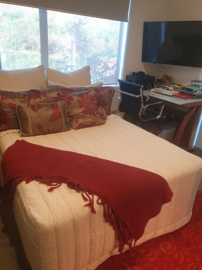 해밀턴 Bed N Breakfast On Pear Tree Lane 아파트 외부 사진